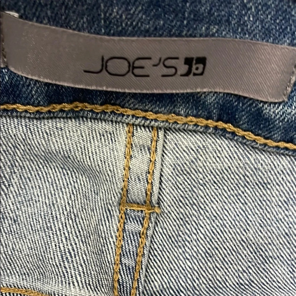 Joe's Jeans “ The Brixton” size 28 - Picture 3 of 6